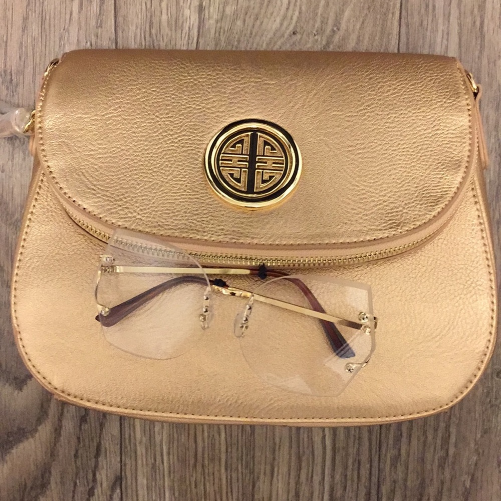 GOLD CROSSBODY PURSE